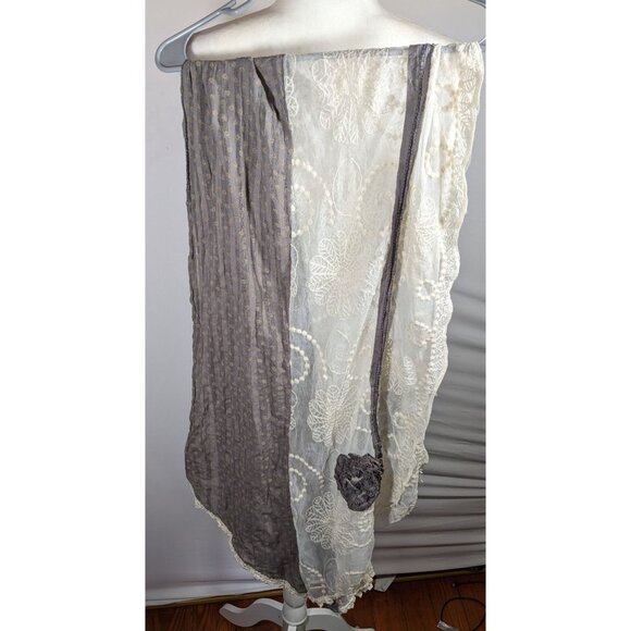 Vintage Floral Embroidered Lace Grey And White Scarf - Picture 6 of 6